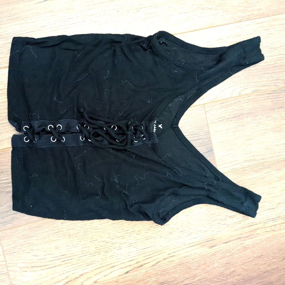 American Eagle crop top